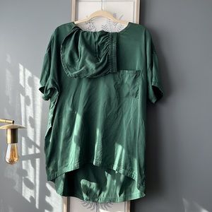 LUNYA Emerald green. Washabkd Silk Tee Set with shorts